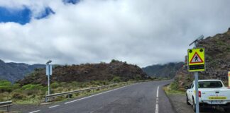 El Cabildo inicia la instalación de nueva señalética inteligente en las carreteras de La Gomera