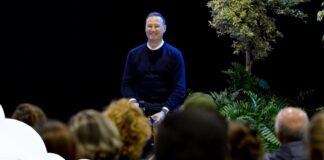 Pedro García Aguado vuelve a San Sebastián de La Gomera con la charla ‘Prevención sobre las adicciones tecnológicas’