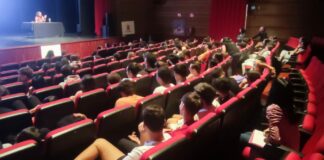 La hija de Miguel Delibes tiene un encuentro literario con el alumnado de La Gomera