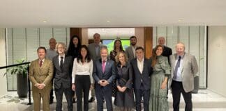 Torres ofrece en Reino Unido nuevas oportunidades de negocio con una economía canaria renovada, “más moderna, creativa y competitiva”