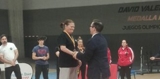 La Gomera de 75 años, Miguelina Padrón se proclama Campeona de España de press banca en Powerliftitng