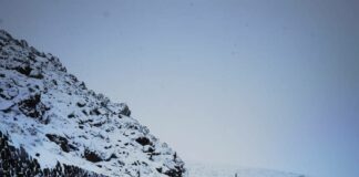 La DANA en Canarias deja casas inundadas, carreteras cortadas y coches atrapados en la nieve