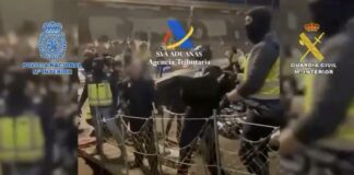 Interceptado un carguero con 4.500 kilos de cocaína al este de Canarias y detenidos sus 15 tripulantes