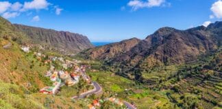 El Cabildo destina 259 mil euros a la estabilización del talud de Monforte, en Hermigua