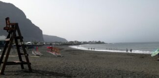 Muere ahogado un hombre en Valle Gran Rey mientras otro es rescatado ileso