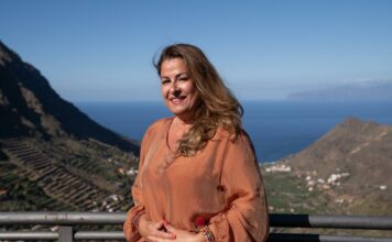 La alcaldesa de Hermigua, Solveida Clemente renuncia al cargo tras la sentencia de conformidad que le prohíbe tener cargo público por 21 meses