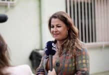 ASG reconoce la dedicación de Solveida Clemente y su contribución a la transformación de Hermigua