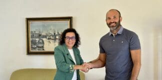Angélica Padilla será la primera alcaldesa de San Sebastián al sellarse el acuerdo ASG y NC-CC