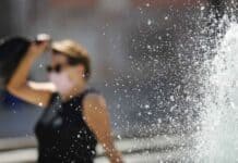 Temperaturas en ligero ascenso y continúa la calima en Canarias este sábado