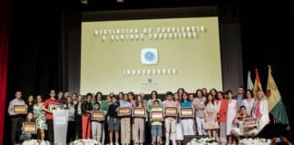 El Gobierno de Canarias reconoce la innovación educativa de diez centros con la entrega de sus distintivos de excelencia