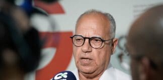 Curbelo apela al diálogo para evitar el bloqueo político y una repetición electoral