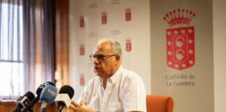 Curbelo anuncia un pleno extraordinario para abordar las consecuencias del cero energético