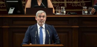 Clavijo ofrece la transformación de la Administración y acabar con la maraña burocráctica