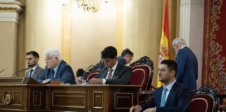 Fabián Chinea toma posesión como senador de La Gomera por ASG con el compromiso de “seguir avanzando en la agenda canaria”