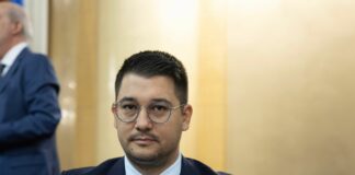 El senador de La Gomera, Fabián Chinea (ASG), pide que Europa tenga en cuenta la especificidad de Canarias en el nuevo pacto de política migratoria