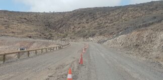 El alcalde de Alajeró insta al consejero de Obras Públicas del Gobierno de Canarias a visitar el estado de la carretera Aeropuerto – Paredes