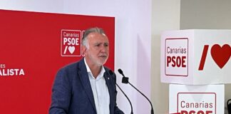 Torres: “El acuerdo entre PSOE y CC dará estabilidad al país y es favorable para la realidad de Canarias. Ayer fue un buen día”