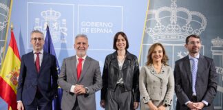 Ángel Víctor Torres preside la toma de posesión de los altos cargos nombrados en el Ministerio de Política Territorial y Memoria Democrática