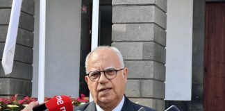 Curbelo confía en que el Ministerio para la Transición Ecológica no frene el concurso de energía exprés