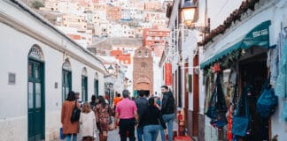 Cabildo y Cámara de Comercio impulsan las compras en el comercio local con motivo del día de San Valentín
