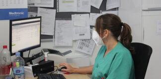 Una sentencia reconoce que solo enfermería pueden administrar medicamentos a los mayores residentes