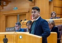 Fabián Chinea (ASG) pide a la ministra de Juventud un calendario claro para la reforma legal que haga posible la acogida compartida de los menores inmigrantes de las Islas