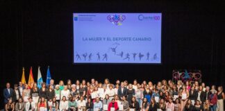 Clavijo reconoce el esfuerzo y ejemplo de las deportistas de élite canarias en un acto de homenaje