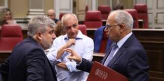 Curbelo, partidario de aplicar una bonificación en el IRPF estatal para compensar la lejanía y la doble insularidad