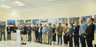 El Parlamento de Canarias abre sus puertas para acoger la campaña que explica el cambio climático en las islas