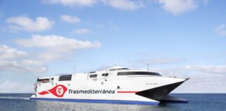 Grupo Armas Trasmediterránea enlaza Playa Blanca y Puerto del Rosario en un servicio de alta velocidad