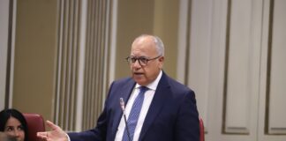 Curbelo propone que el acceso a internet sea un derecho básico como el agua y la luz