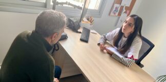 Párkinson Tenerife desarrolla en La Gomera su proyecto Opia con sesiones de formación, asesoramiento y apoyo online