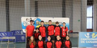 La selección gomera de bádminton logra buenos resultados en el Campeonato de Canarias
