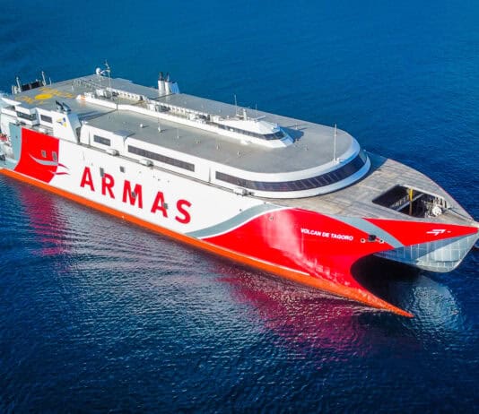 Competencia da el visto bueno a Baleària para la compra de activos de Naviera Armas