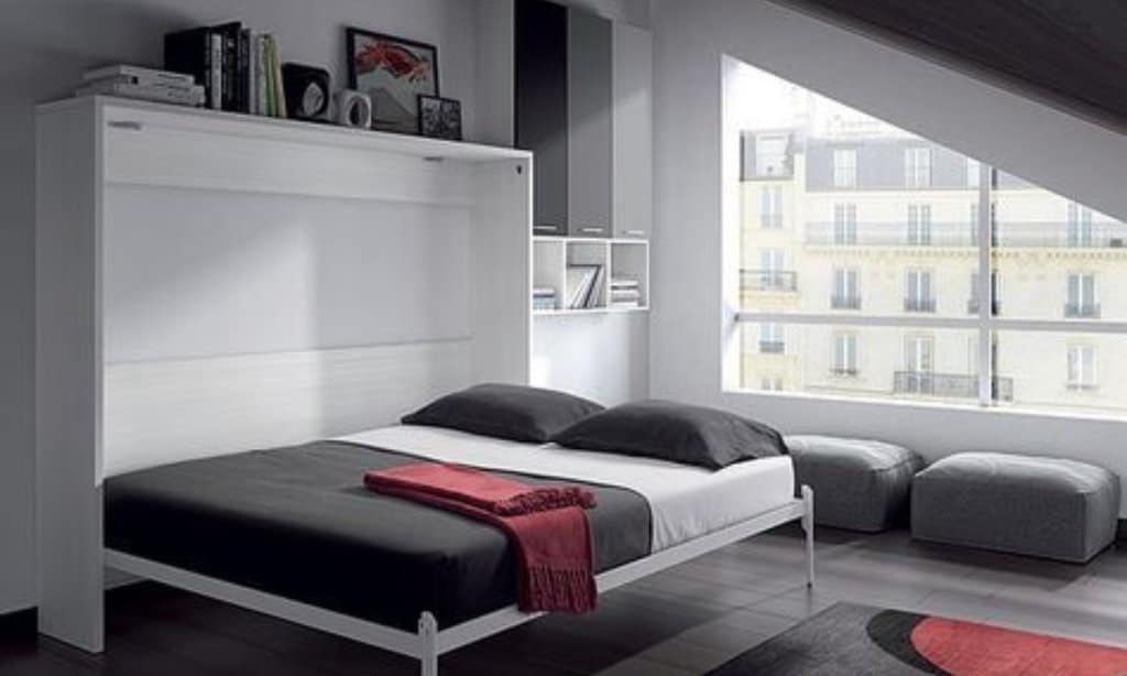 Risparmia spazio senza compromettere il comfort con il letto a scomparsa pieghevole