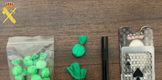 La Guardia Civil pilla infraganti a un varón cuando se disponía a vender y entregar varios gramos de cocaína en Agulo