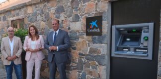 CaixaBank amplía su cobertura a la totalidad de los municipios de Canarias para garantizar la inclusión financiera