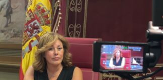 Astrid Pérez entrega mañana a Su Majestad el Rey la Medalla de Oro del Parlamento de Canarias