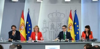 El Gobierno presenta el Plan de Acción por la Democracia para reforzar la transparencia, el pluralismo y el derecho a la información