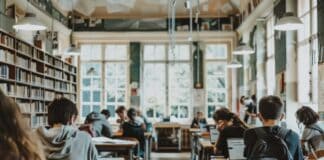 Universidades amplía el plazo para solicitar las ayudas al desplazamiento para estudios superiores correspondientes al curso 2022/2023