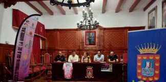El Ayuntamiento de San Sebastián acoge la presentación de la X Cicloturista Isla de La Gomera