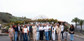 Pymes y autónomos de La Gomera descubren cómo optimizar sus ventas a través de redes sociales en la jornada ‘Wine & TICS’ de Ashotel