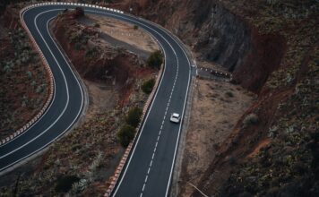 Curvas, niebla y acantilados: guía para elegir los neumáticos perfectos en La Gomera