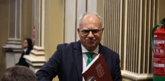 «El presupuesto de 2025 incorpora diez millones de euros más para actuaciones en La Gomera gracias a las enmiendas de ASG»