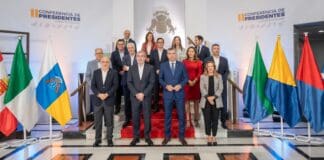 Gobierno y Cabildos pactan el seguimiento de la hoja de ruta “para transformar Canarias”