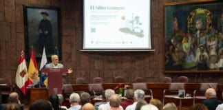 La Gomera homenajea a Isidro Ortiz en la clausura de las jornadas internacionales de Silbo Gomero
