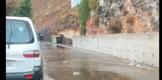 Chubascos localmente fuertes y tormentas en Canarias este lunes