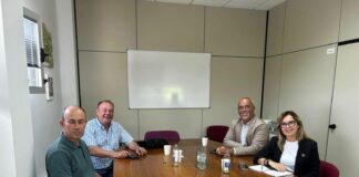 EL PSOE insta al reconocimiento de la abeja negra canaria como raza ganadera autóctona