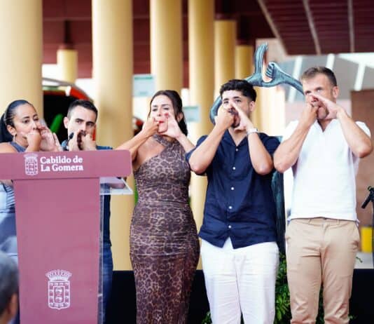 El silbo gomero se afianza en el sistema educativo como herramienta de aprendizaje y cultura