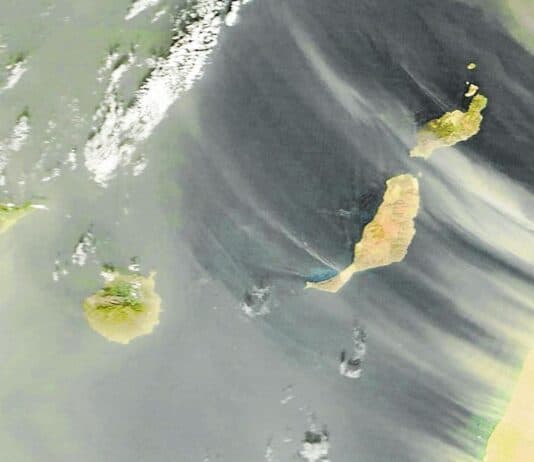 Calima y altas temperaturas en Canarias este lunes